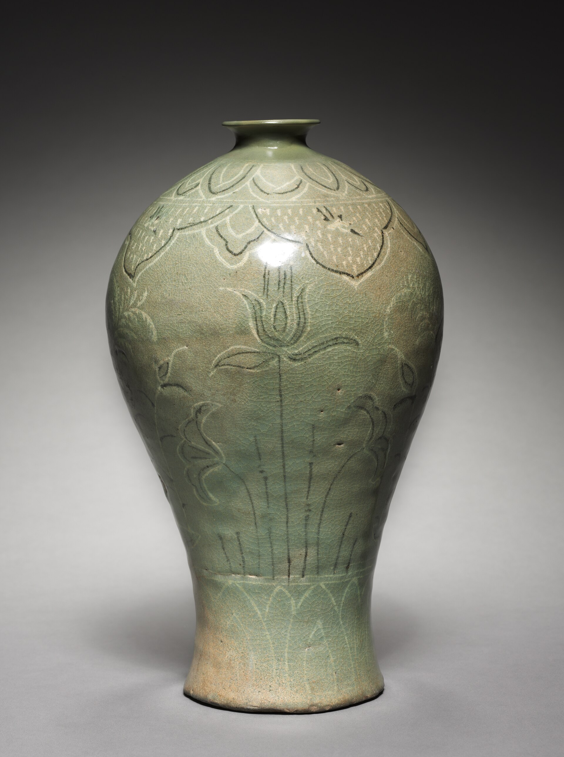 Chinese porcelain meiping