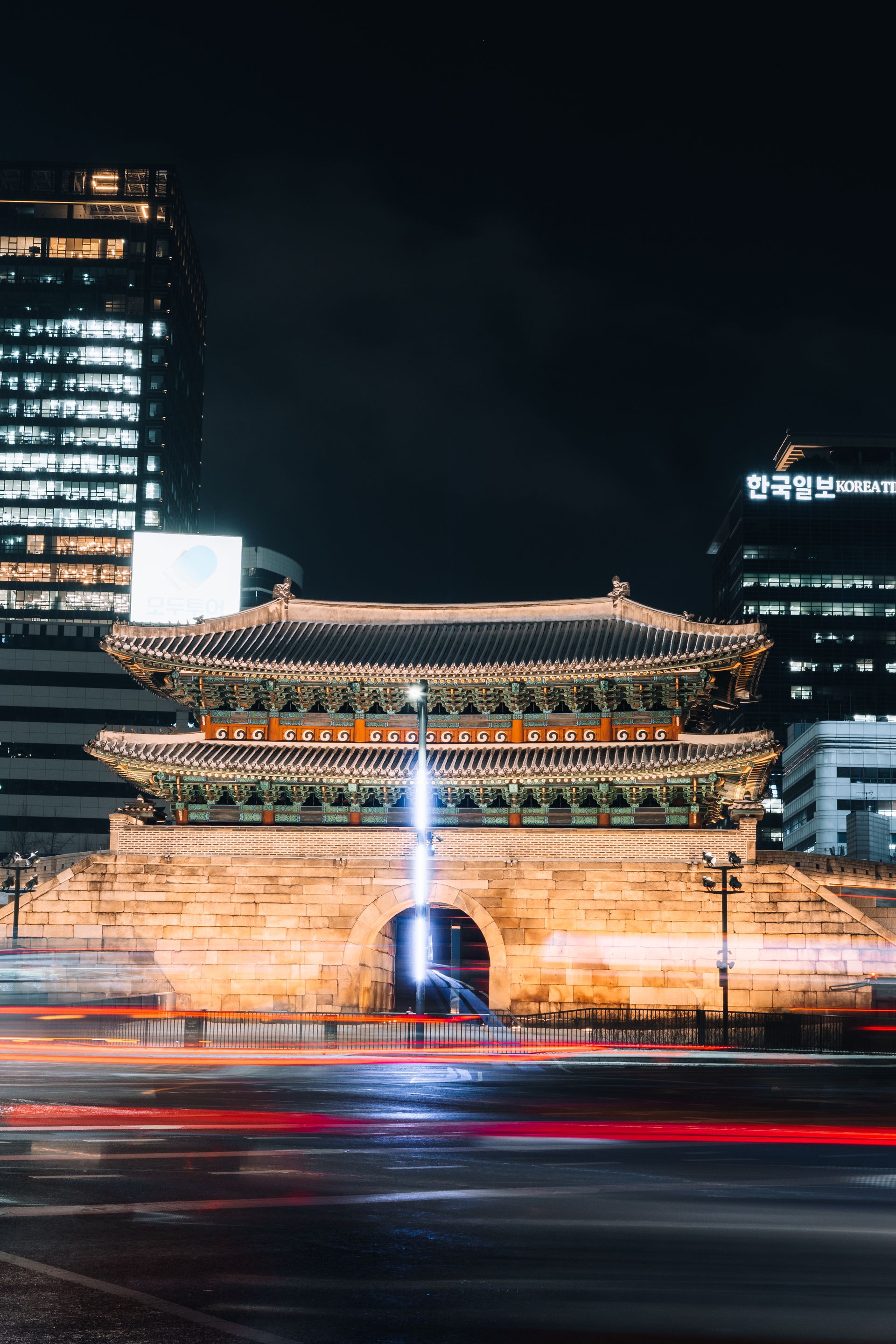 Historic gate and city fabric in Seoul